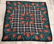 Diane Von Furstenberg Vintage Silk Scarf 42  Square Vintage