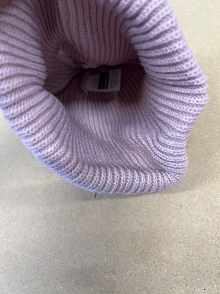 Patagonia Beanie Hat Lavender Ribbed Knit Winter Cap w/ Rainbow Patch & Tag - Image 3 of 3