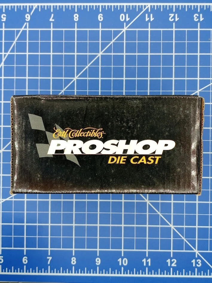 NUEVO ERTL Pro Shop NASCAR 1:64 Matt Kenseth #17 Dewalt 2000 Ford Taurus 1 de 5000 Foto 2 de 4