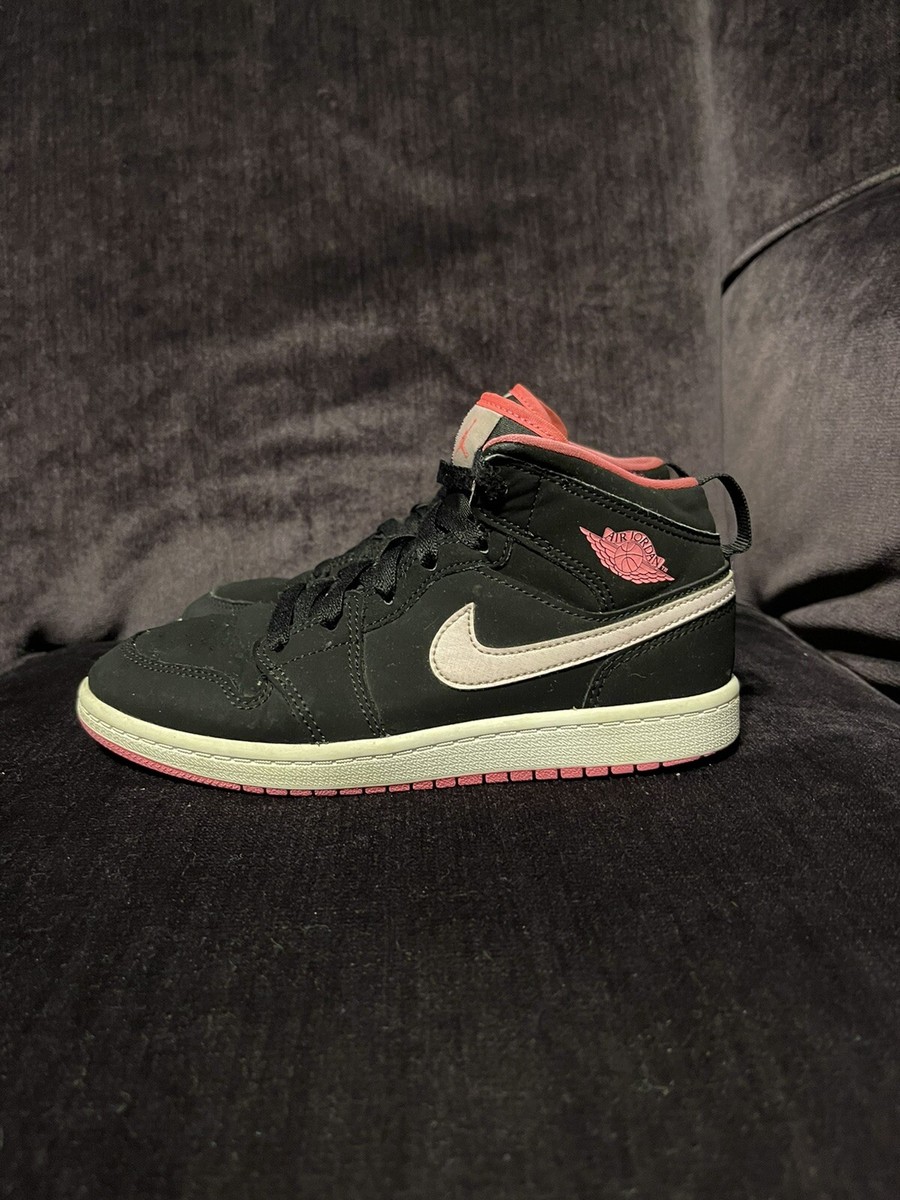air jordan 1 mid black digital pink