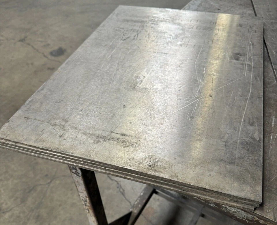 Titanium Plate 6AL4V 24" x 24" x .380" - Imagem 2 de 2