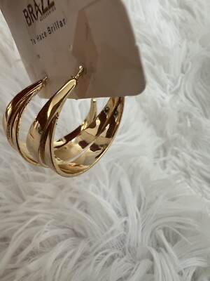 aretes de mujer En oro Laminado