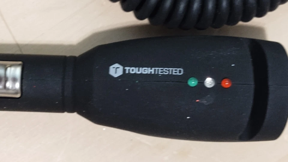 ToughTested  Car Charger for Apple iPhone, iPod Touch, iPod nano, iPad (No box) - Image 3 of 3