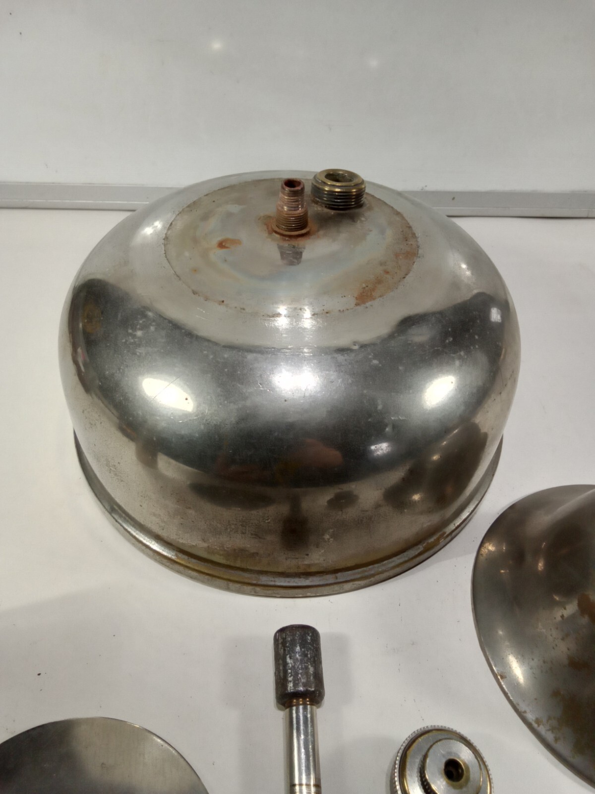 Vintage National Stamping & Elec. Nulite model 10 AirOLamp Table Lamp