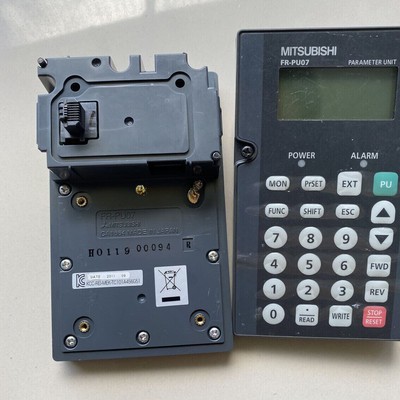 1PC Gebraucht Mitsubishi FR-PU07 Wechselrichter Operator Panel