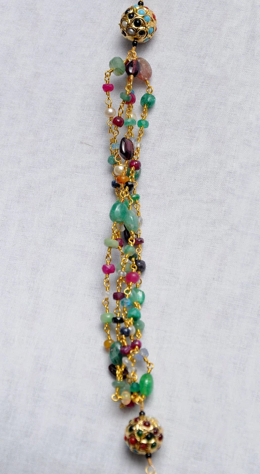 Cuentas facetadas de piedras preciosas multicolores anudadas en cadena con bola de encaje LN011117 Foto 3 de 4