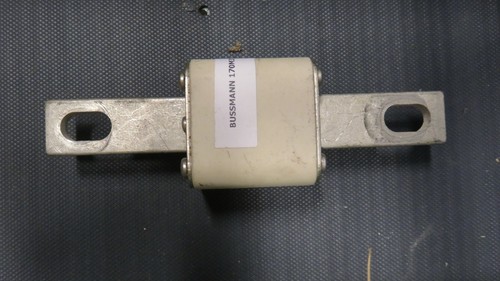 Eslabones de fusible BUSSMANN cuerpo cuadrado semiconductor DIN 50 a 800 amperios hasta 1250 voltios - Imagen 7 de 27