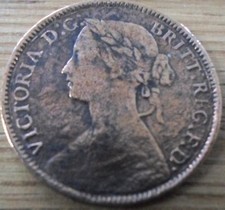 Queen Victoria Farthing. Bun Head dated 1860. Nice Condition. 