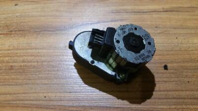 BMW 3-Series 1996 Heater Vent Flap Control Actuator Motor 8391373, #83036-34