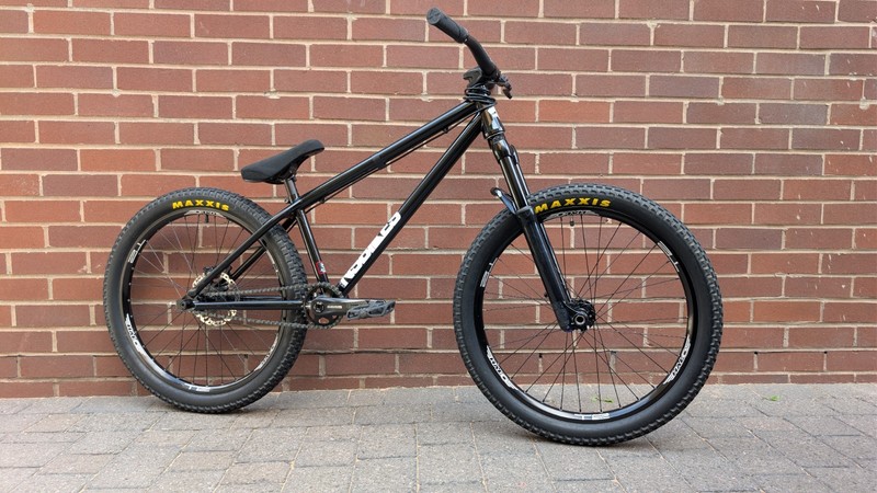 NS SUBURBAN DIRT JUMP BIKE 24" DJ Halo Wheels