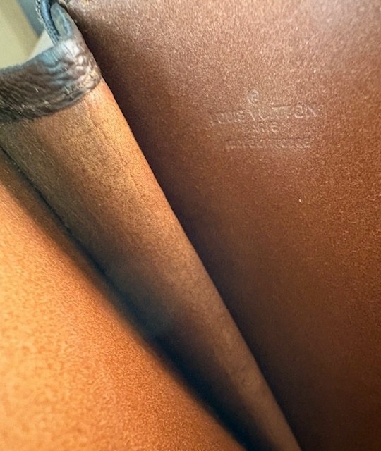 Authentic Louis Vuitton Posh Document Portfolio M… - image 1