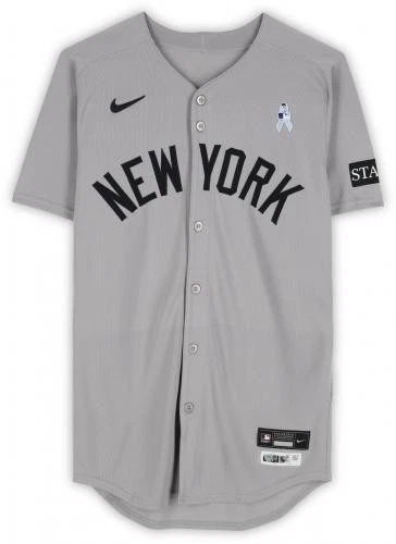 Devin Williams Yankees Player-Worn #38 Gray Jersey vs. Red Sox on June 15, 2025 - Image 3 of 4
