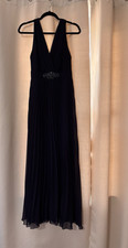 XSCAPE Navy Pleated Beaded V-Neck Sleeveless Long Formal Gown Size 6