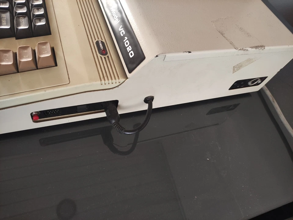 Commodore VC 1020 + VC20 selten retro vintage 8bit - Bild 3 von 4