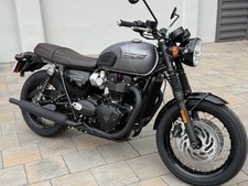 2025 Triumph Bonneville T120 black Graphite / Matte Graphite 