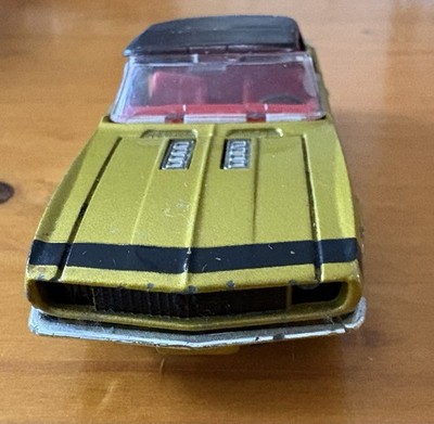 Chevrolet, Camaro, grüngold, Corgi Toys