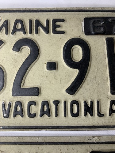 1967 Maine License Plate Pair w/ Tabs - Vacationland - White/Black - Fair Cond. - Picture 3 of 10