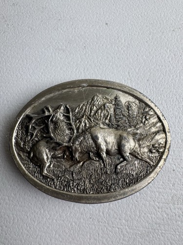 WG13126 FANTASTIC VINTAGE 1983 **ELK FIGHTING** ANIMAL NATURE BELT BUCKLE