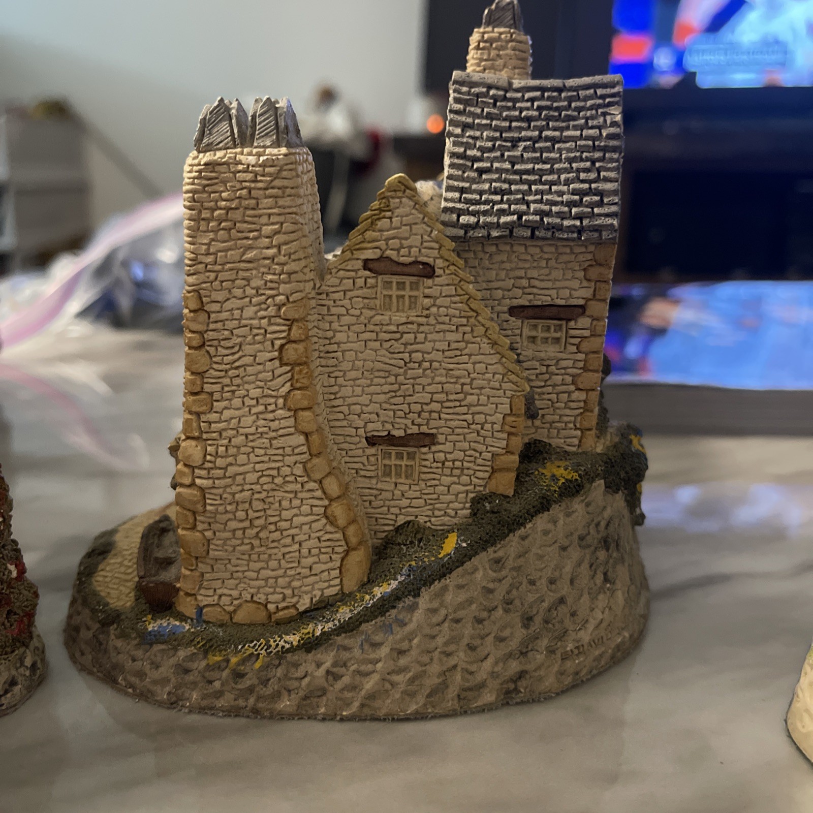 Lot Of 3 David Winter Cottages And Cameos 1984-1991 Chapel West Country Figurine