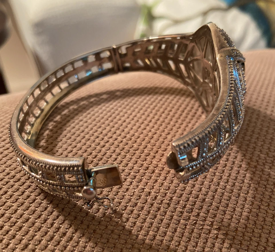 JUDITH JACK 925 STERLING SILVER ONYX & MOP FILIGREE BANGLE BRACELET 8.5"  - Image 3 of 4