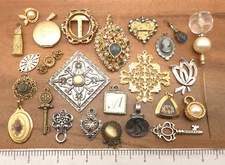 Vintage-Now 25 Piece Victorian Style Pendants Craft Parts Jewelry Making Lot #2