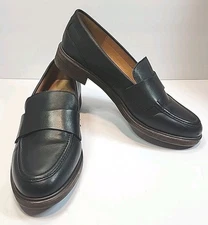Crown Vintage Lornita Loafers Womens 7.5M Black Leather Slip On Preppy Office