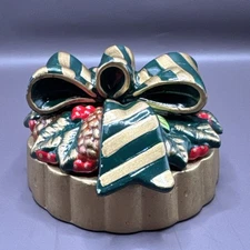Empire Candle Jar Topper Cap Ceramic Christmas Green Bow Pinecone Mistletoe