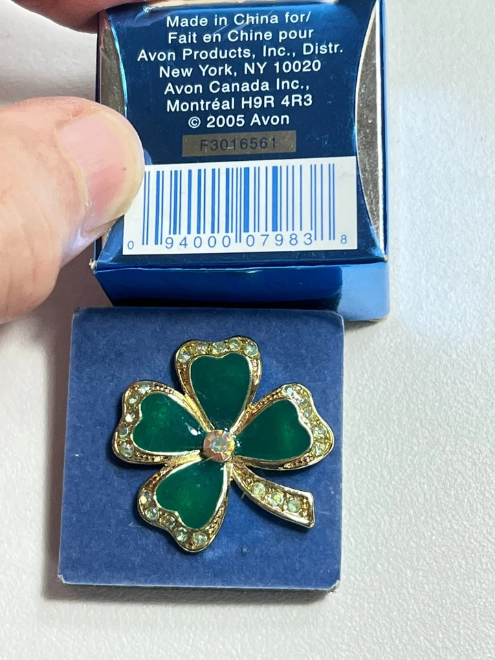 Broche de lapela Avon Four Leaf Clover Lucky St. Patrick's Day 1,25"x 1,25" - Imagem 2 de 4