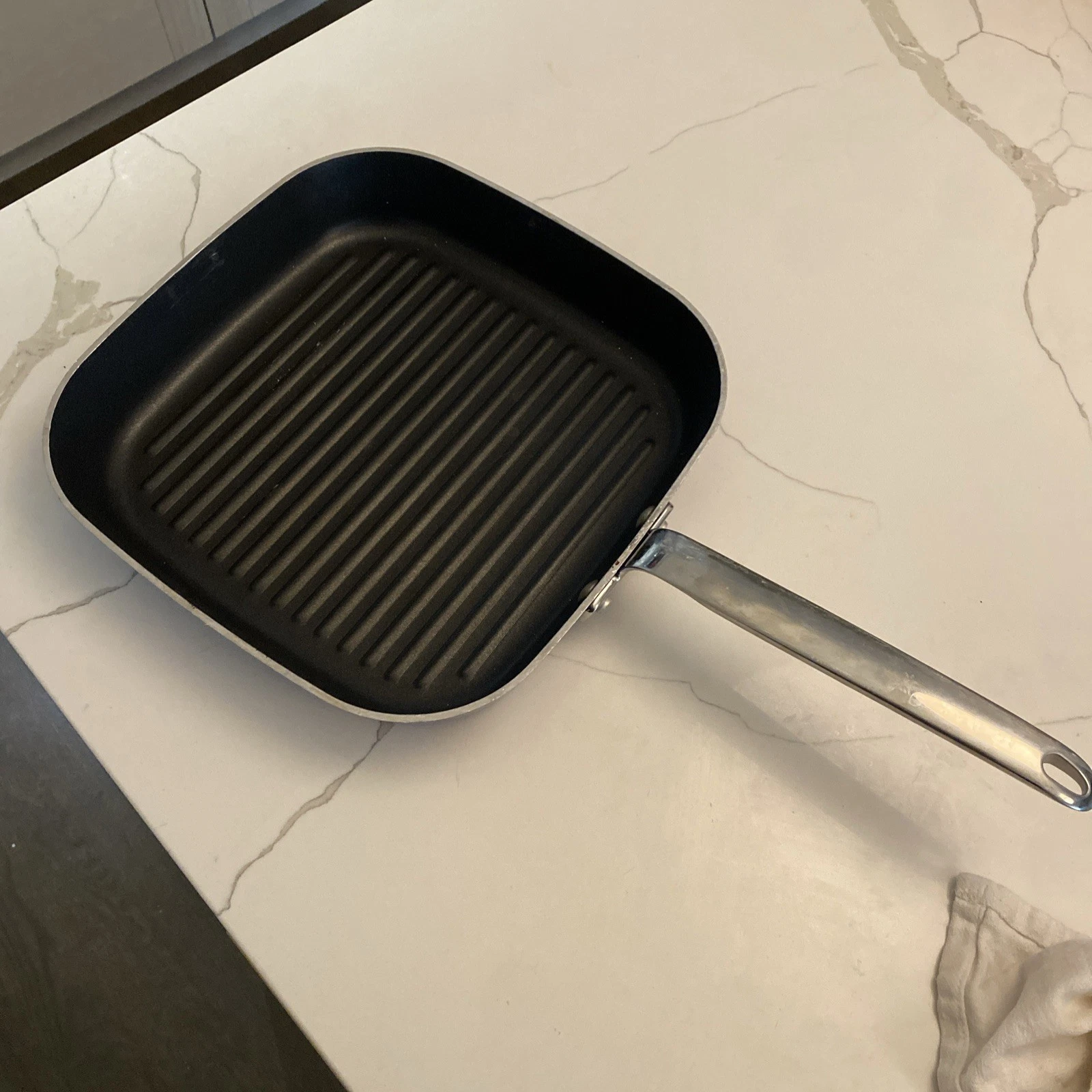 William Sonoma Nonstick Grill Pan Blue