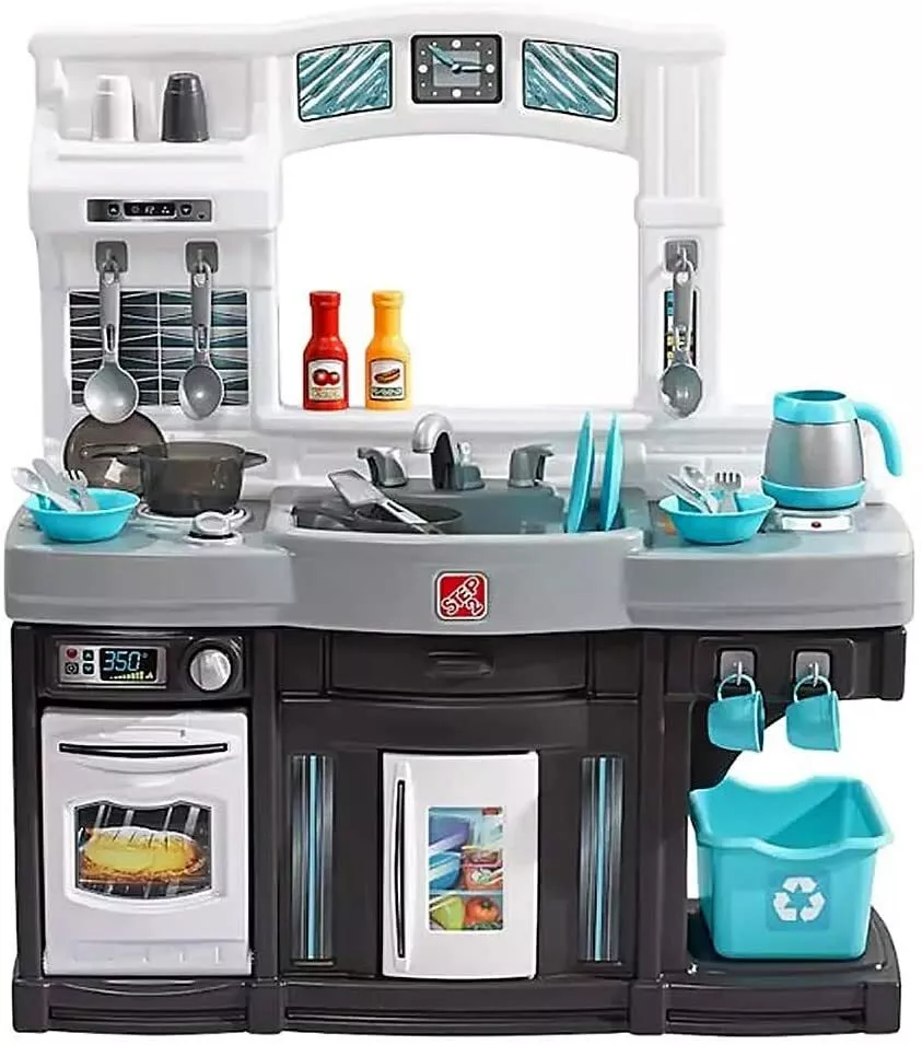 Step2 Modern Cook Kitchen Pretend Playset