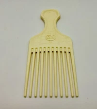 1980’S GOODY TEXTURED HAIR PICK LIFT TEASE COMB 6.5” CREAM COLORED