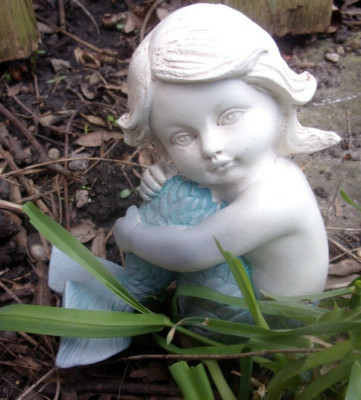 Latex mermaid mold plaster concrete casting rubber mould 4.25''H x 3.25'' x 2''