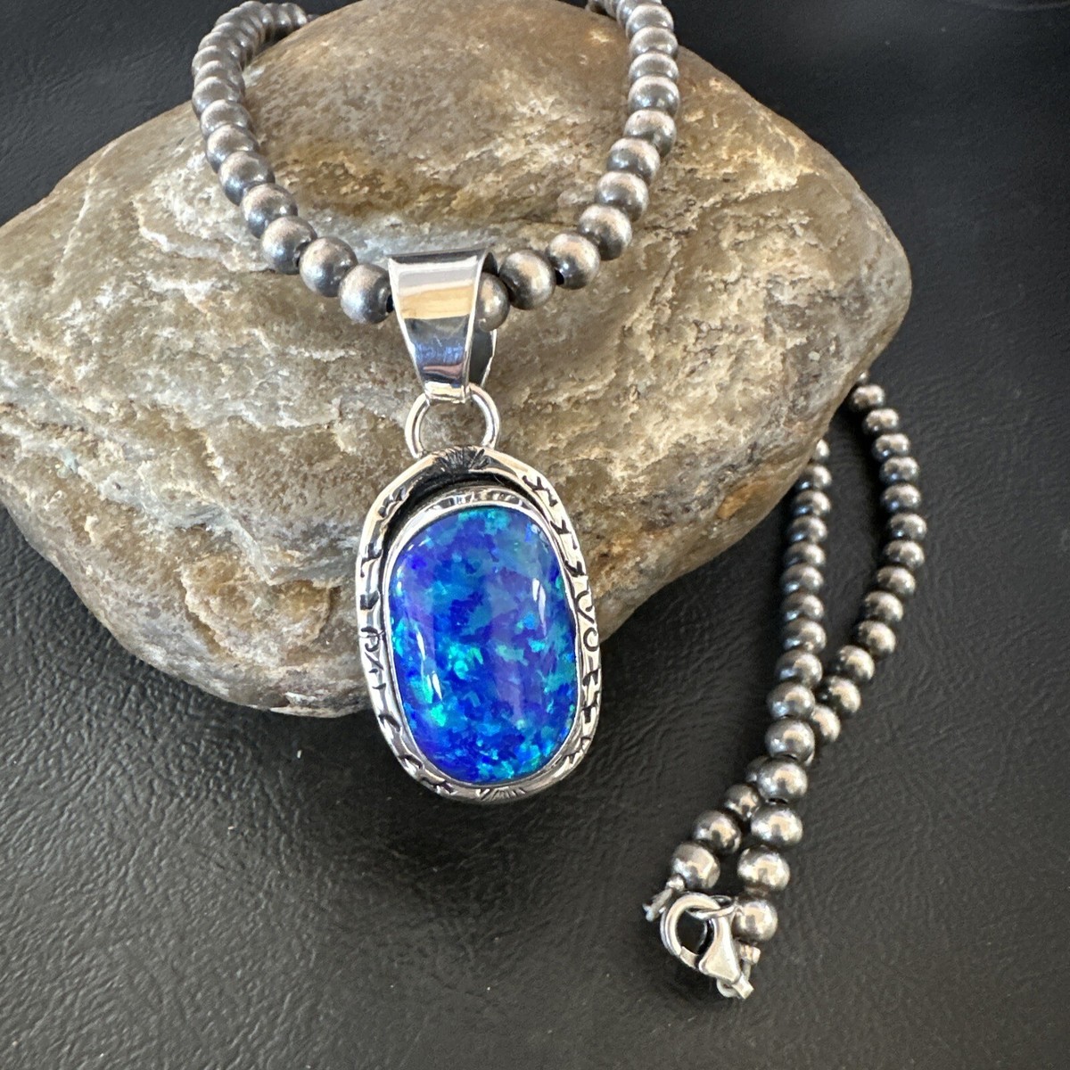 092【ロイヤルオーダー】シルバー　アントワネット　　ネックレス　ブルー 092【ロイヤルオーダー】シルバー アントワネット ネックレス ブルー