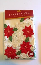 NWT- Bed Bath & Beyond Christmas Spirit Table Cloth Oblong 60x84 Inches