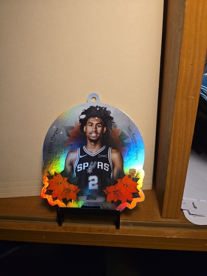 2025-26 Topps Holiday DYLAN HARPER #DCO-DH Die-Cut Ornament Card RC SP Spurs NBA