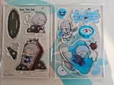 DEVIL MAY CRY Vergil Dante Acrylic Stand Figure Colored Paper Badge Set Gift New