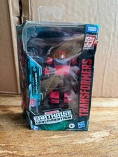 Transformers War for Cybertron: Earthrise Deluxe Cliffjumper Action Figure C