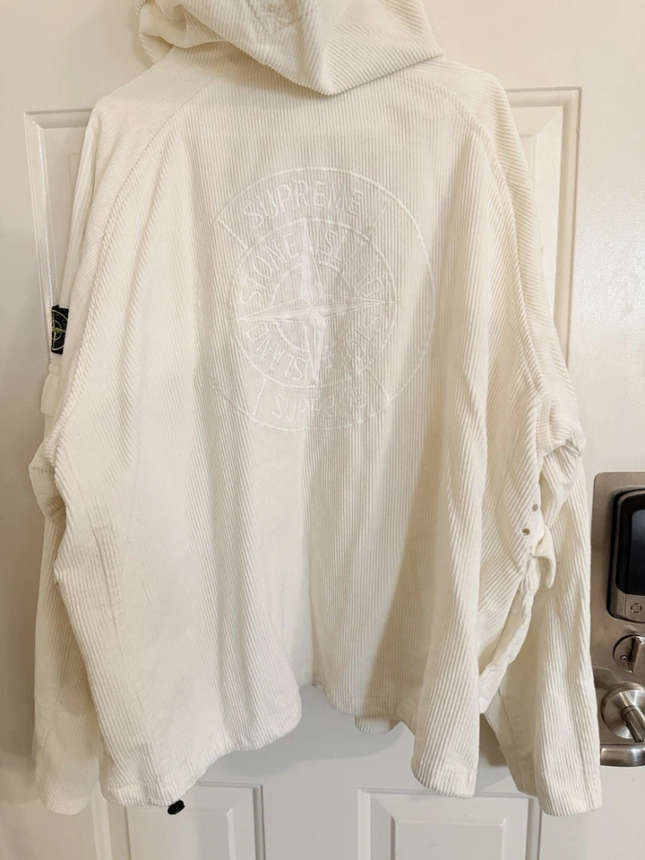 Chaqueta de Pana Thrift Store Find Stone Island Blanca XXL Foto 3 de 4