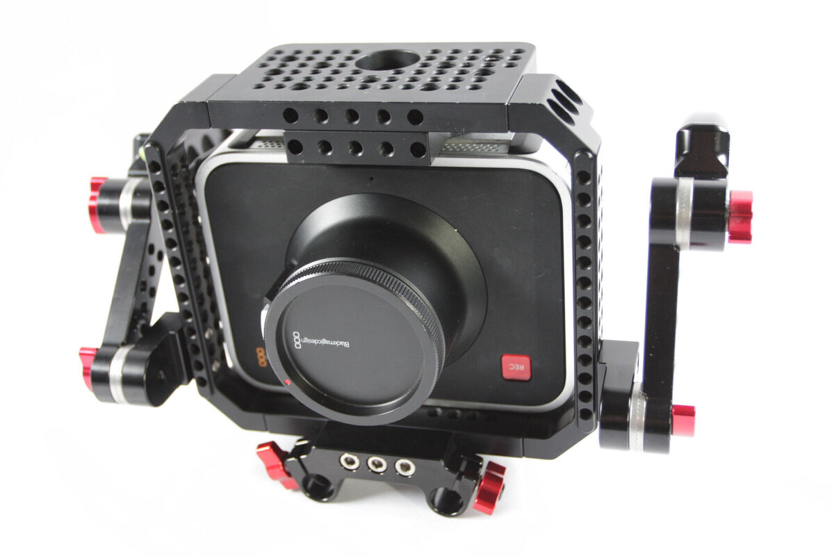 Blackmagic Cinema Camera 2.5k / EF Mount NEW other Blackmagic Cinema Camera 2.5k / EF Mount NEW other