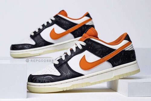 Nike Dunk Low PRM Halloween 2021 DD3357-100 Men US 6 - 12 - Picture 2 of 9
