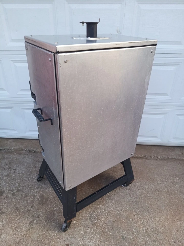 Masterbuilt Digital Charcoal Smoker One Of A Kind UPDATED Double Walls / Chimney - Image 3 of 4