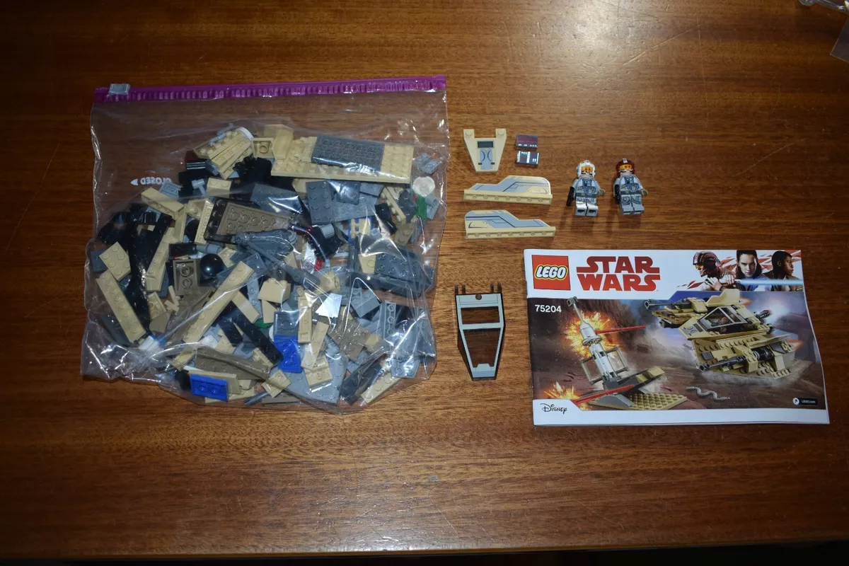 LEGO Star Wars: The Last Jedi Sandspeeder (75204)