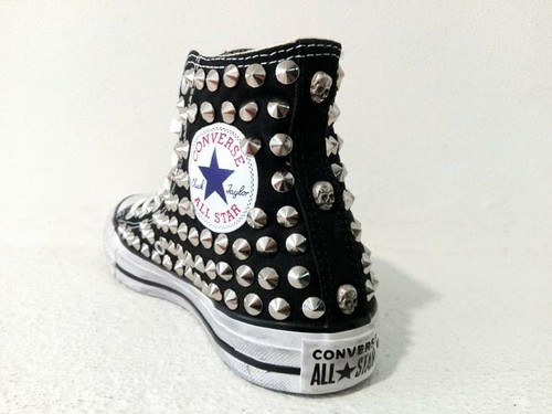 converse studs black