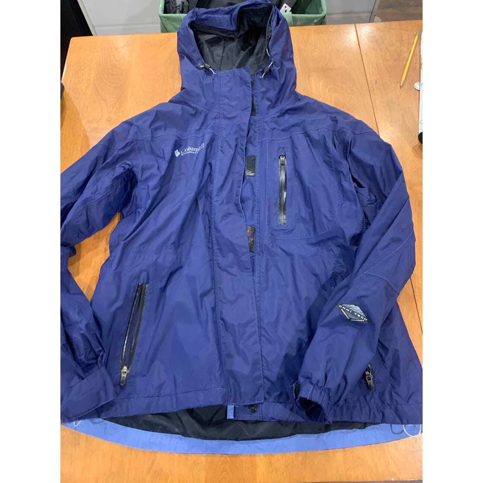 Chaqueta de titanio Columbia grande impermeable Omni Tech para mujer. Foto 4 de 4