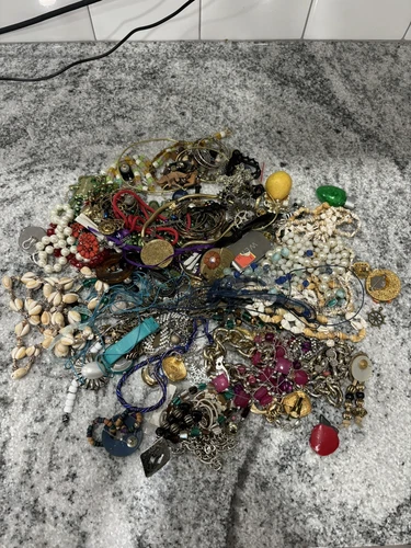 Random Lot Of Vintage Costume Jewelry Necklace, Earrings, Bracelets & More!