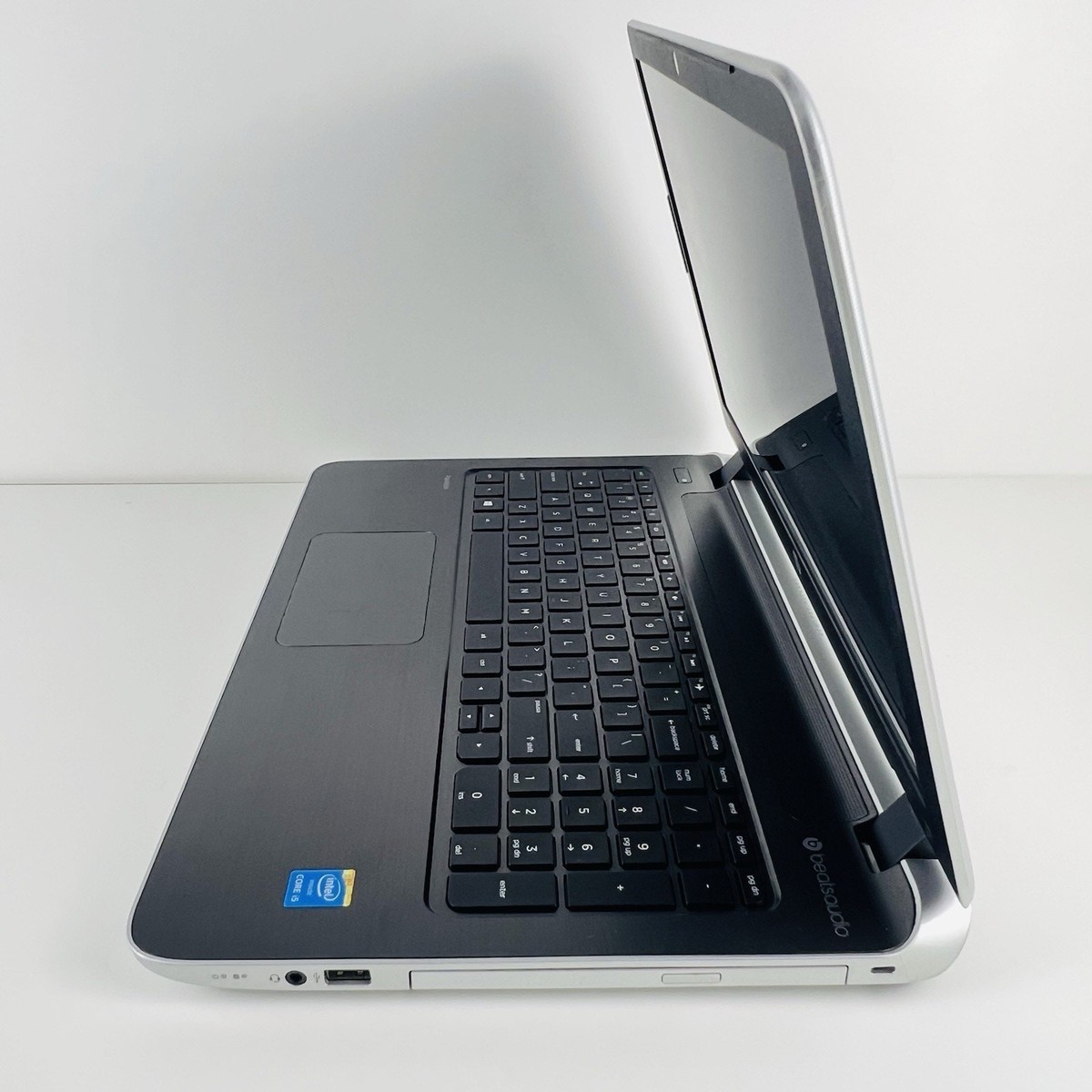 HP Pavilion 15-082NR Notebook PC i5 Processor Beats Audio | eBay