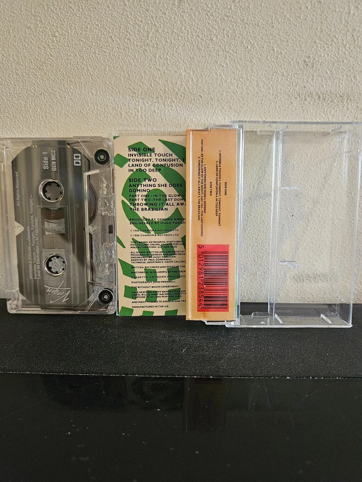 GENESIS Invisible Touch 1986 CASSETTE TAPE PHIL COLLINS MIKE RUTHERFORD - Image 2 of 4