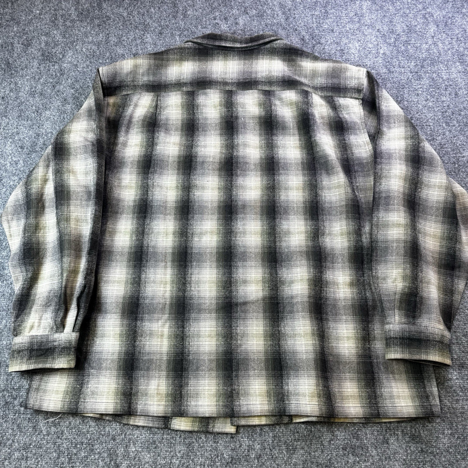 Distressed Pendleton Virgin Wool Shadow Plaid Boa… - image 3