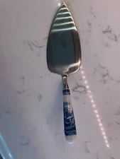 Spode Blue and White Pie/Cake Server
