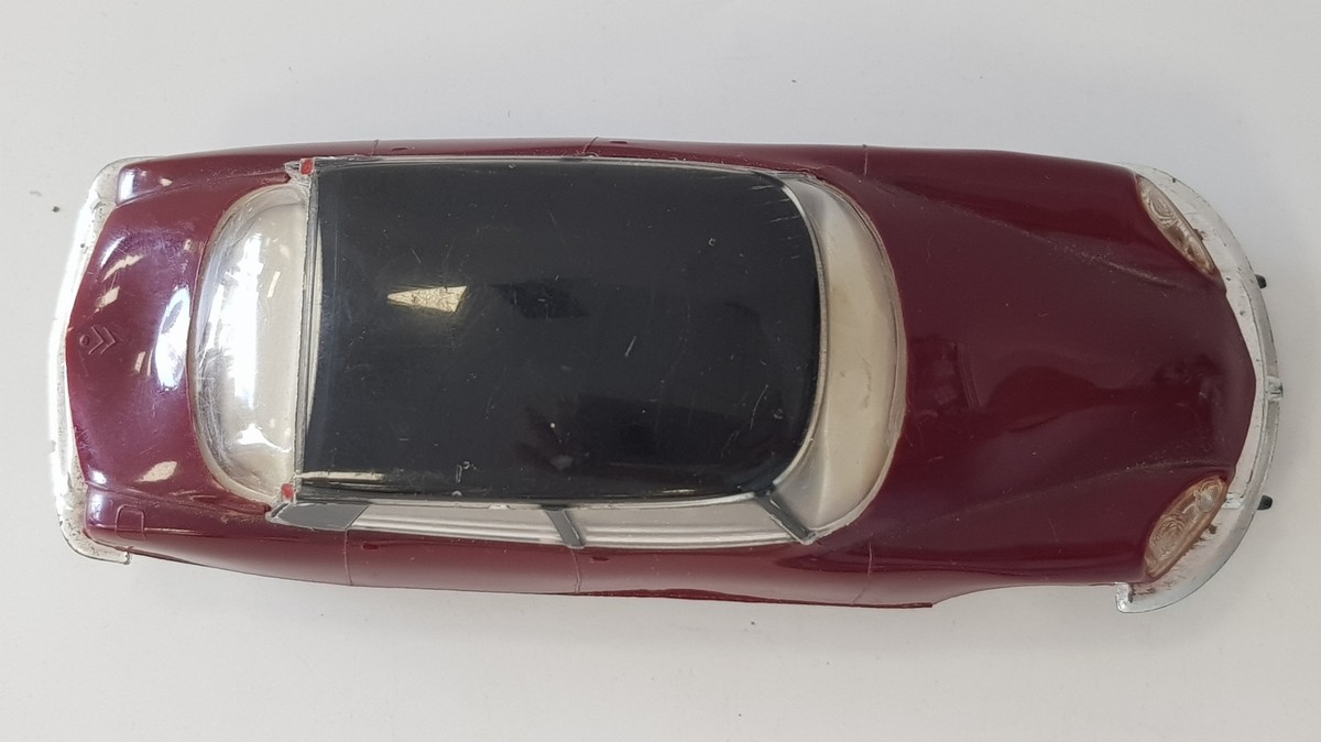 MINIALUXE - 1/32 - Citroën DS 21 - Presse - En boite